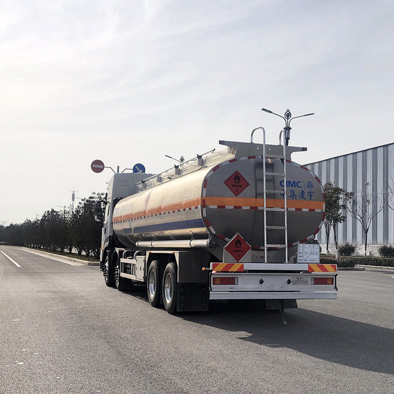 CIMC LINYU 8*4 Dongfeng Chassis 20-40m3 Ölbehälter mit maximalem Drehmoment 1000-1500Nm