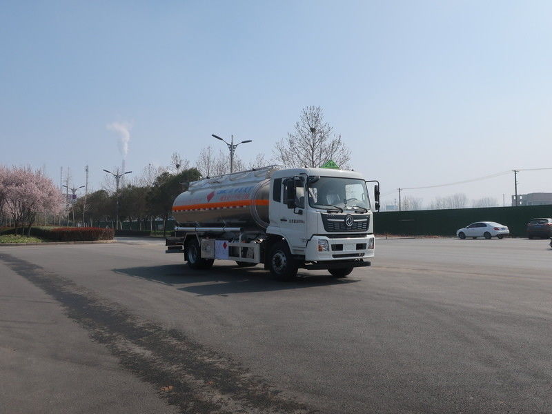 15m3 CIMC LINYU Dongfeng Öltankschiff Lkw Aluminiumlegierung Flüssigbrennstoff Transportfahrzeug