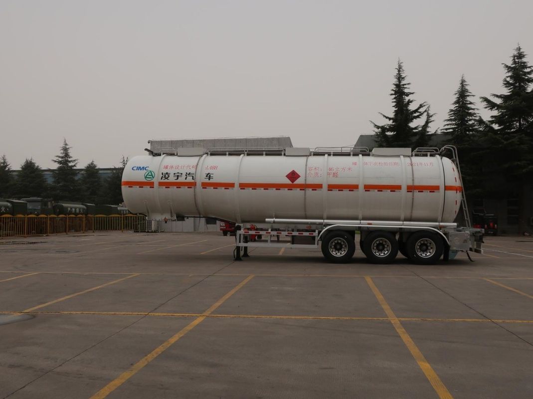46000 Liter Edelstahl Rohöl-Tanker Semi-Anhänger für den Lkw-Vertrieb