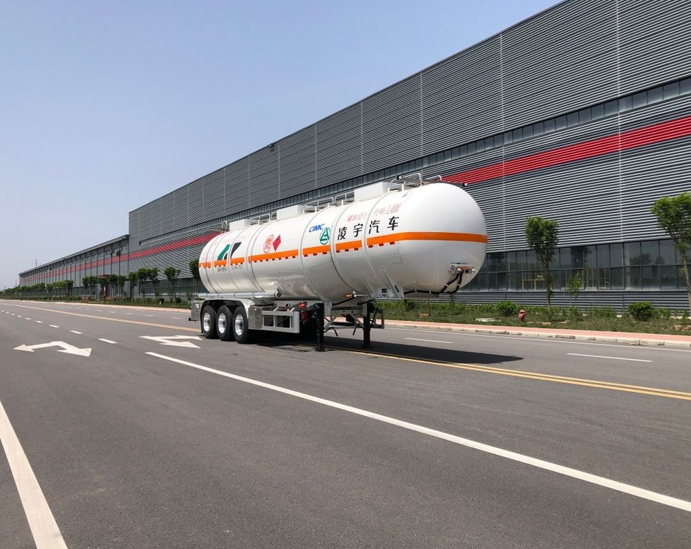 Stahl CIMC LINYU 48000 Liter Treibstoffanhänger für den effizienten Transport von Rohöl