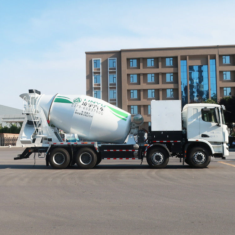 380kw CIMC LINYU 10 m3 Elektrische 8x4 selbstladende mobile Betonmischer für das Mischen