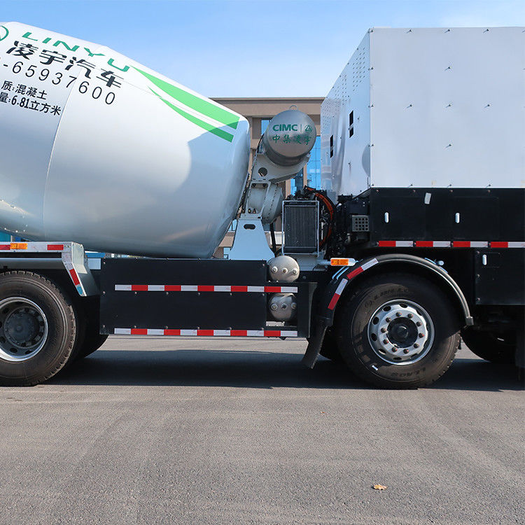380kw CIMC LINYU 10 m3 Elektrische 8x4 selbstladende mobile Betonmischer für das Mischen