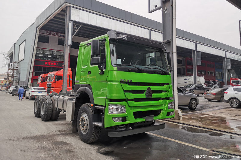 Normaler Fahrersitz Sinotruk Howo 371 PS Euro 2 Manuell 6X4 Dieselmotor