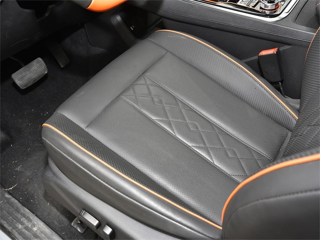 Kraftstoff- Dongfeng Rich 7 4*4 Pickup-Truck mit Laderaum von 1510*1562*475 mm