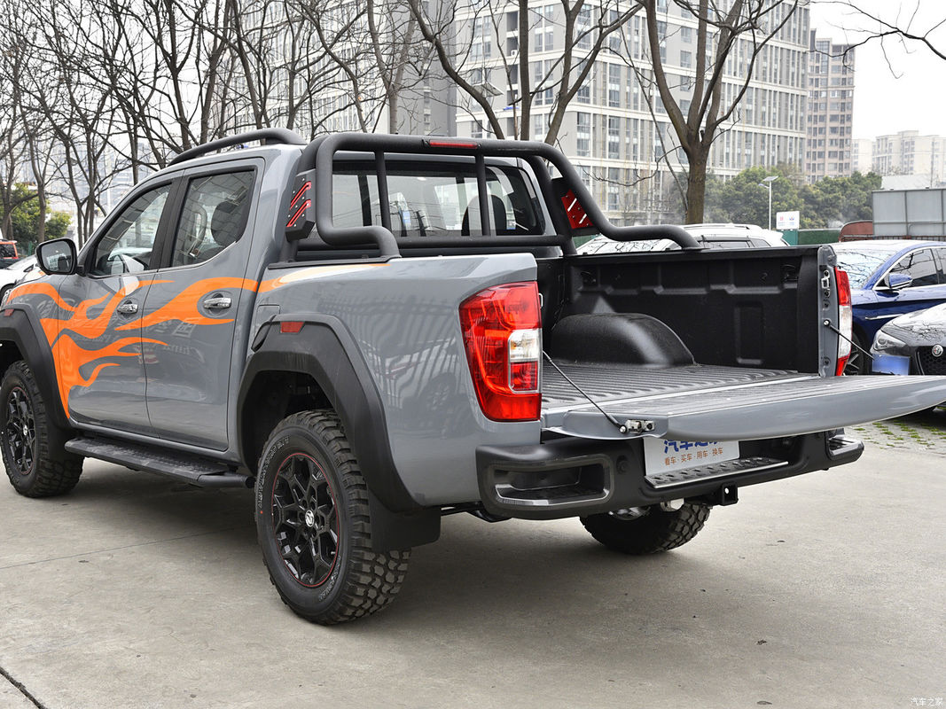 Kraftstoff- Dongfeng Rich 7 4*4 Pickup-Truck mit Laderaum von 1510*1562*475 mm