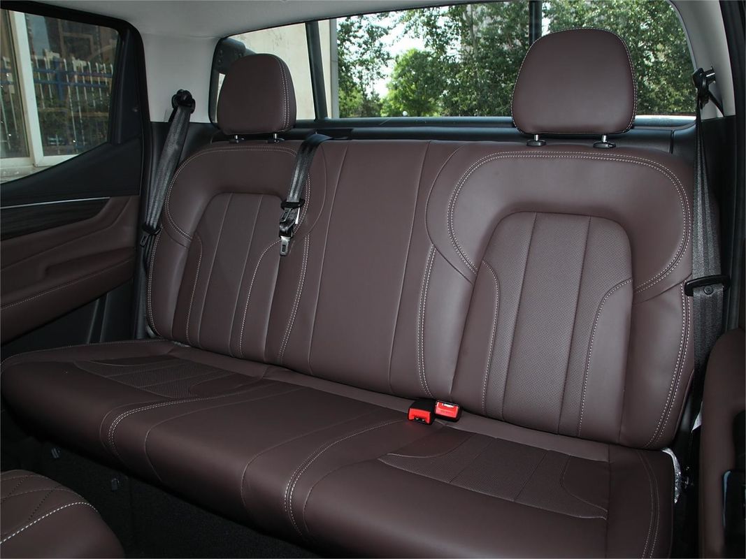 Popular Dongfeng Rich 7 4*2 LHD Benzin Automatic Pickup Truck mit max.geschwindigkeit Km/h 170