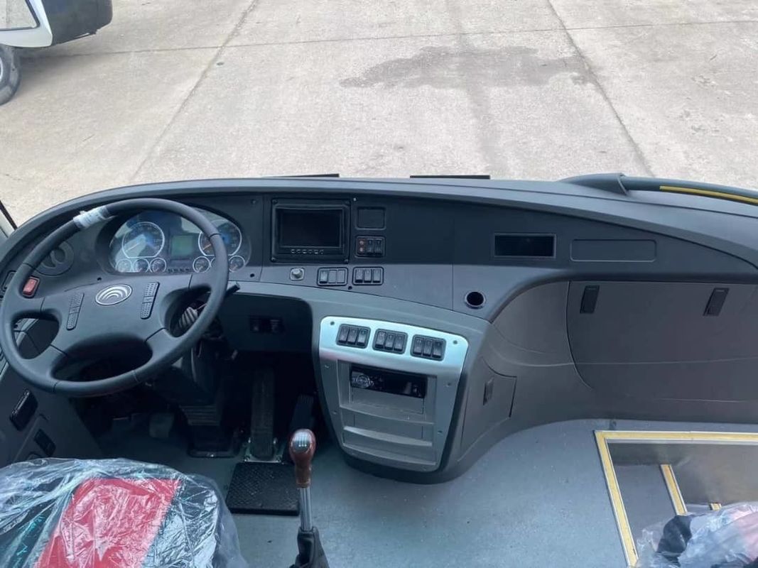 Gebrauchtes Reisebus Vordermotor 47/57 Sitze Rechtslenkung Transportbus Euro 3
