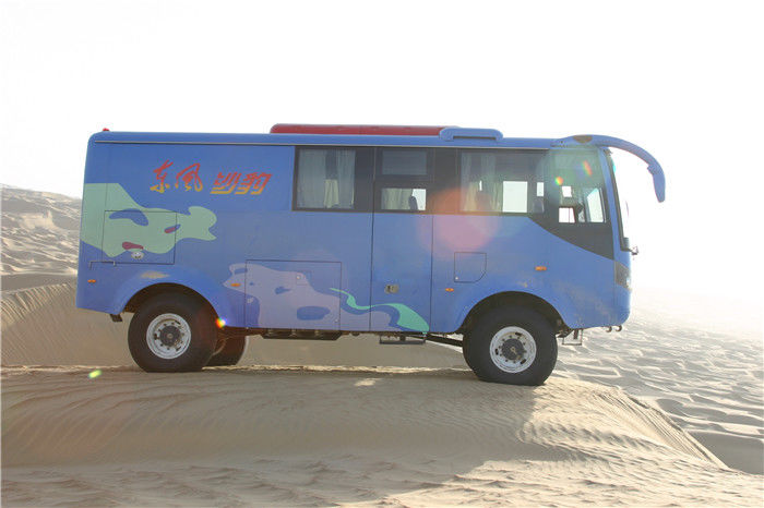 6700mm Länge 4x4 Wüstenbus Offroad Awd 14 Sitzpassagierbus für Afrika Euro 3 Emissionsstandard